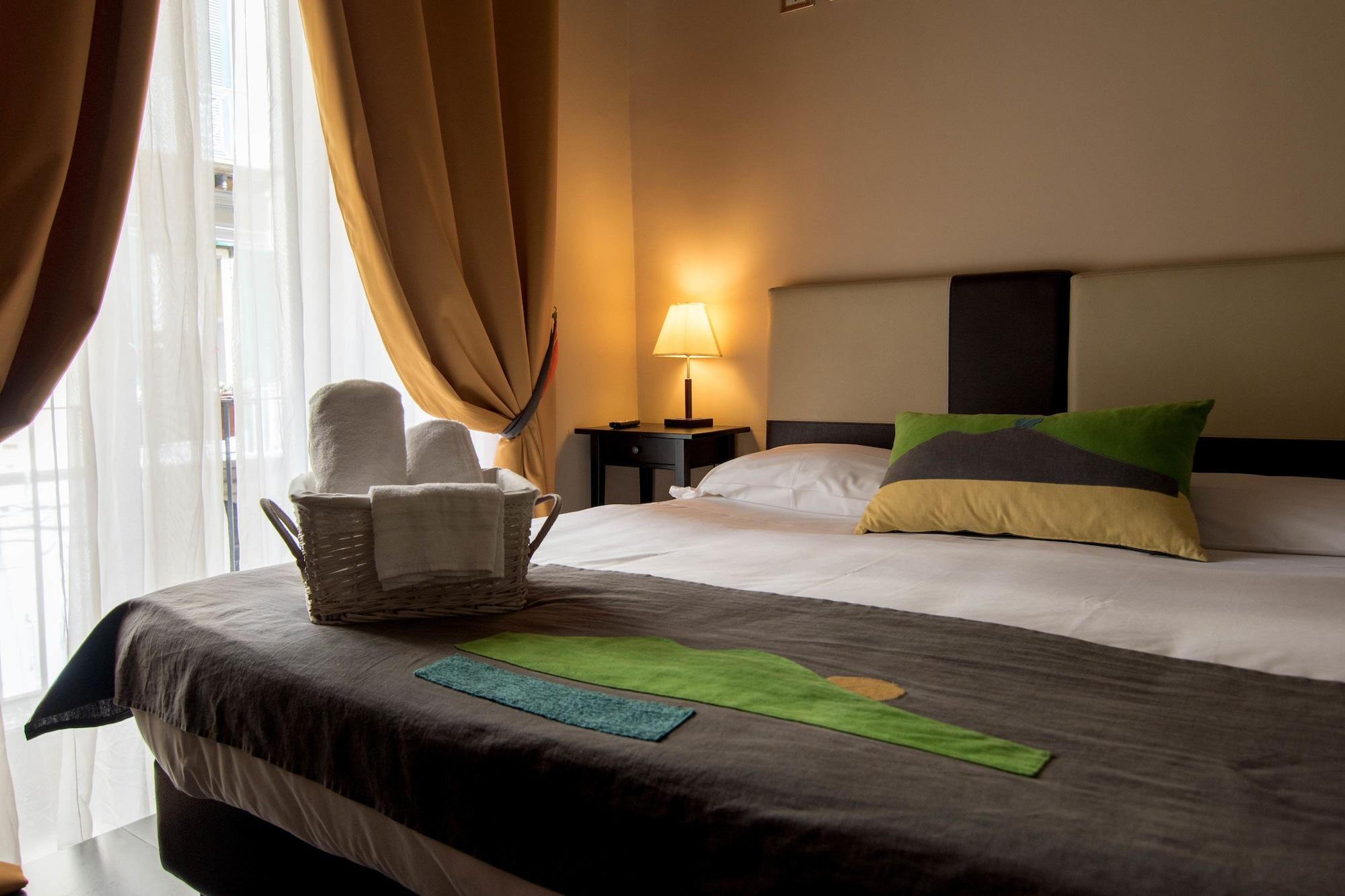 Hotel Plebiscito Aparthotel Naples Exterior photo