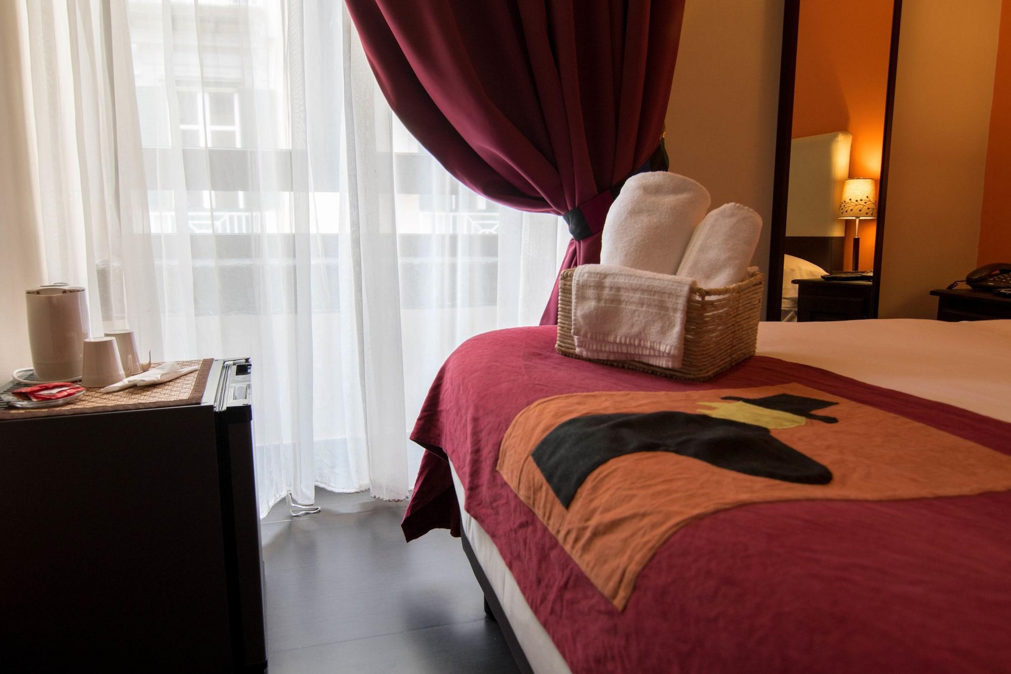 Hotel Plebiscito Aparthotel Naples Exterior photo