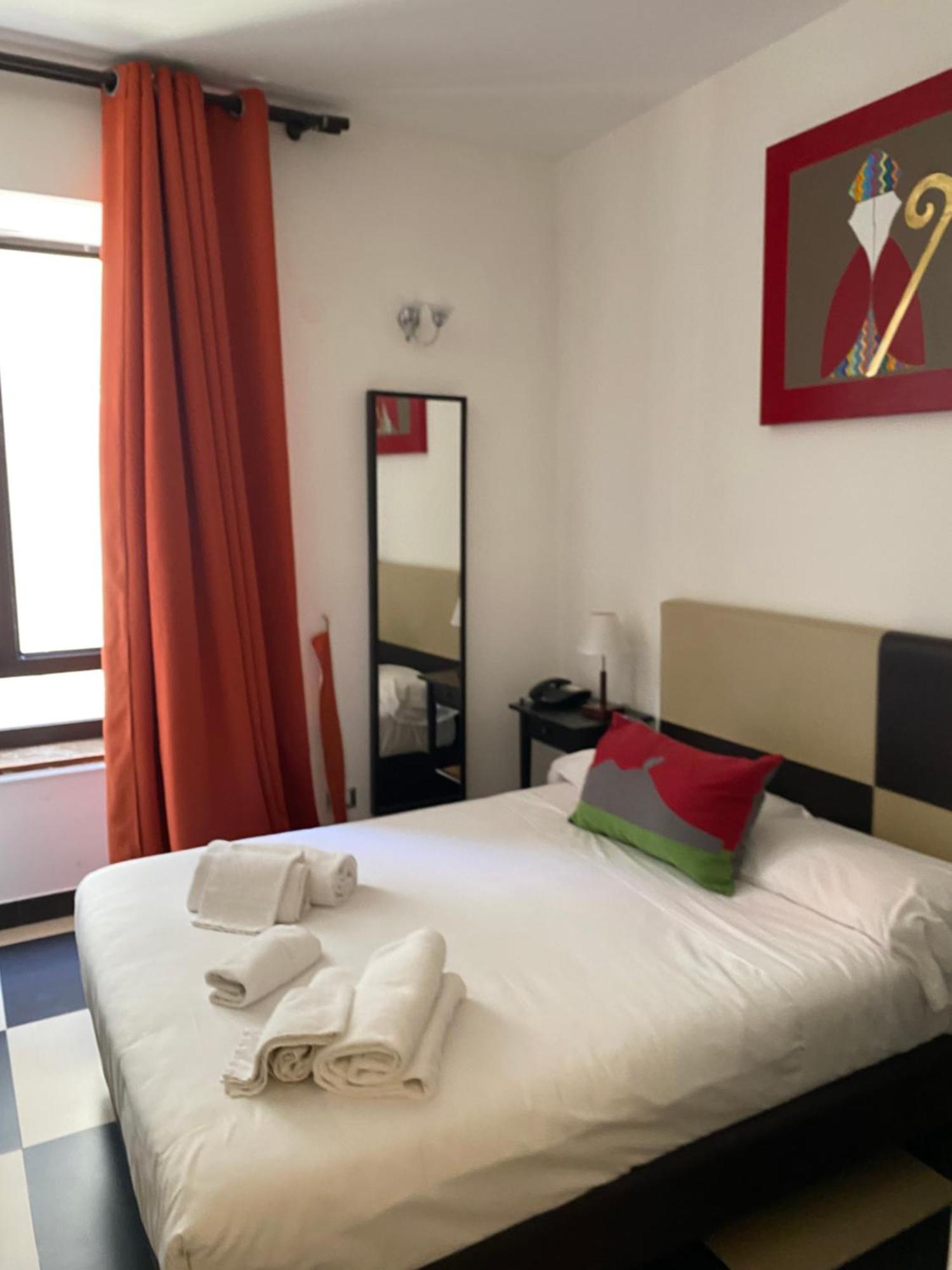 Hotel Plebiscito Aparthotel Naples Exterior photo